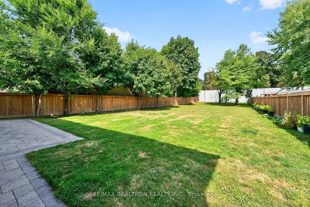 Additional image 49 of 63 Reidmount Ave