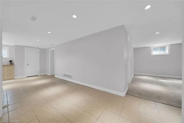 Additional image 24 of 441 Elmwood Ave