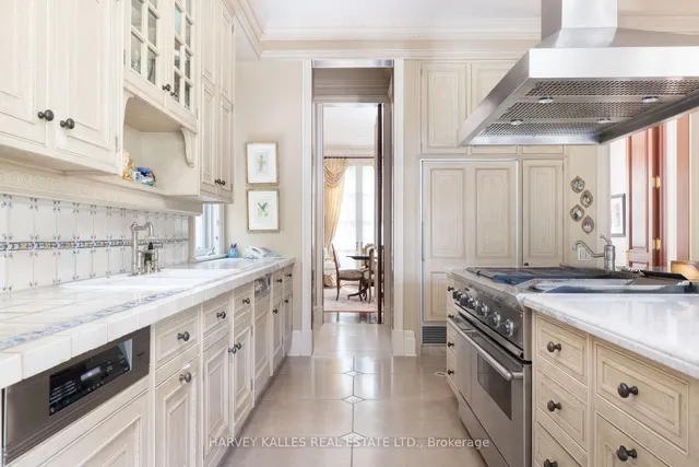 Additional image 10 of 173 Dunvegan Rd