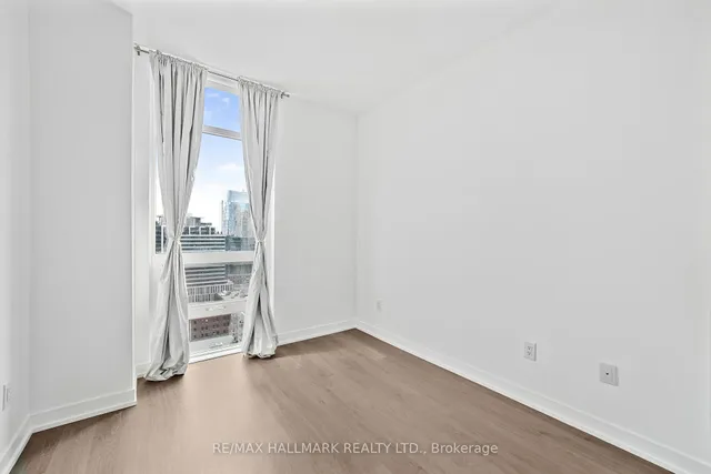 Additional image 6 of 105 George St Unit 1704