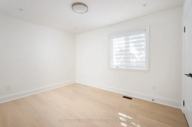 Additional image 24 of 39 B Gort Ave