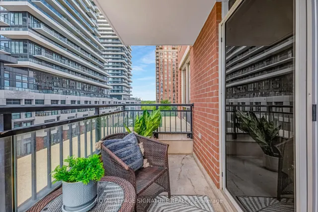 Additional image 16 of 1103 Leslie St Unit 403