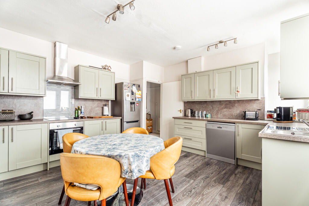 Additional image 3 of High Street, Harpenden, Hertfordshire, AL5