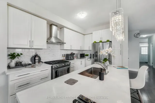 Additional image 11 of 42 Andretti Cres