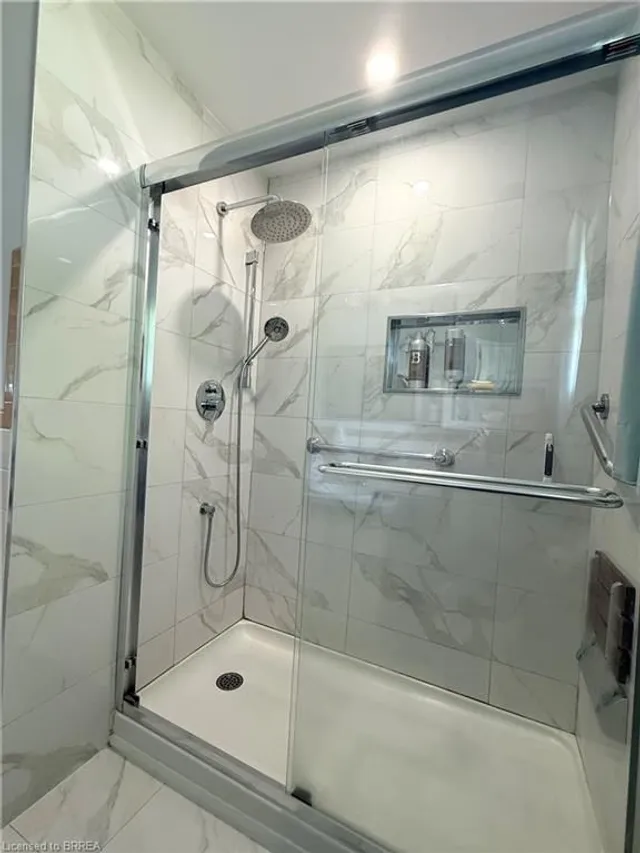 Additional image 14 of 1232 Gainsborough Dr