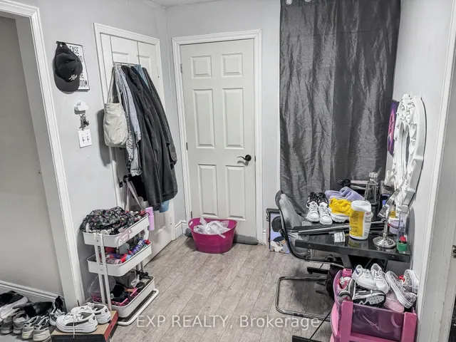 Additional image 22 of 28 Poinsettia Pl