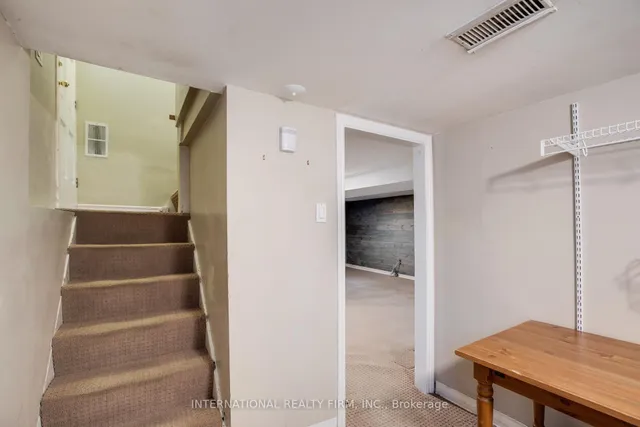 Additional image 36 of 109 Monarch Park Ave