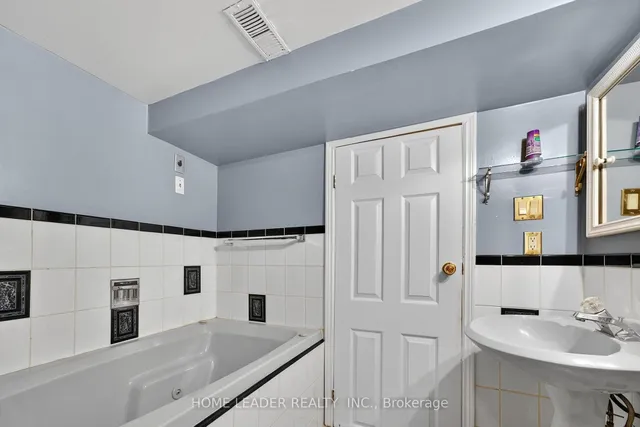 Additional image 21 of 5 Lindsey Ave