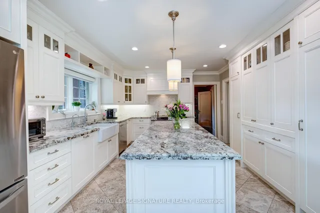 Additional image 8 of 20 Taylor Dr