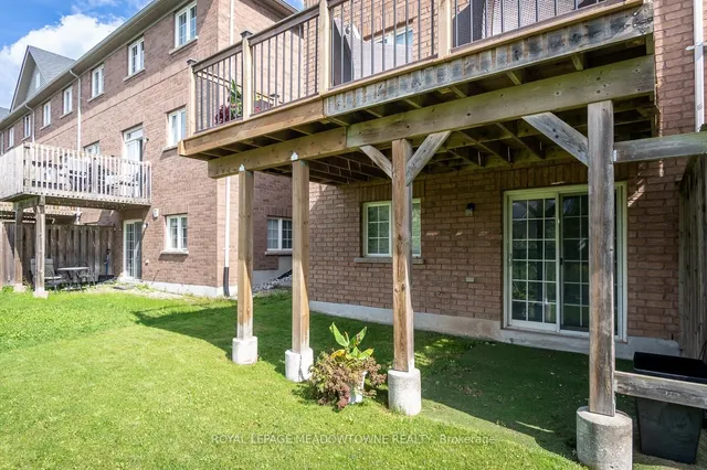 Additional image 3 of 745 Farmstead Dr Unit 16