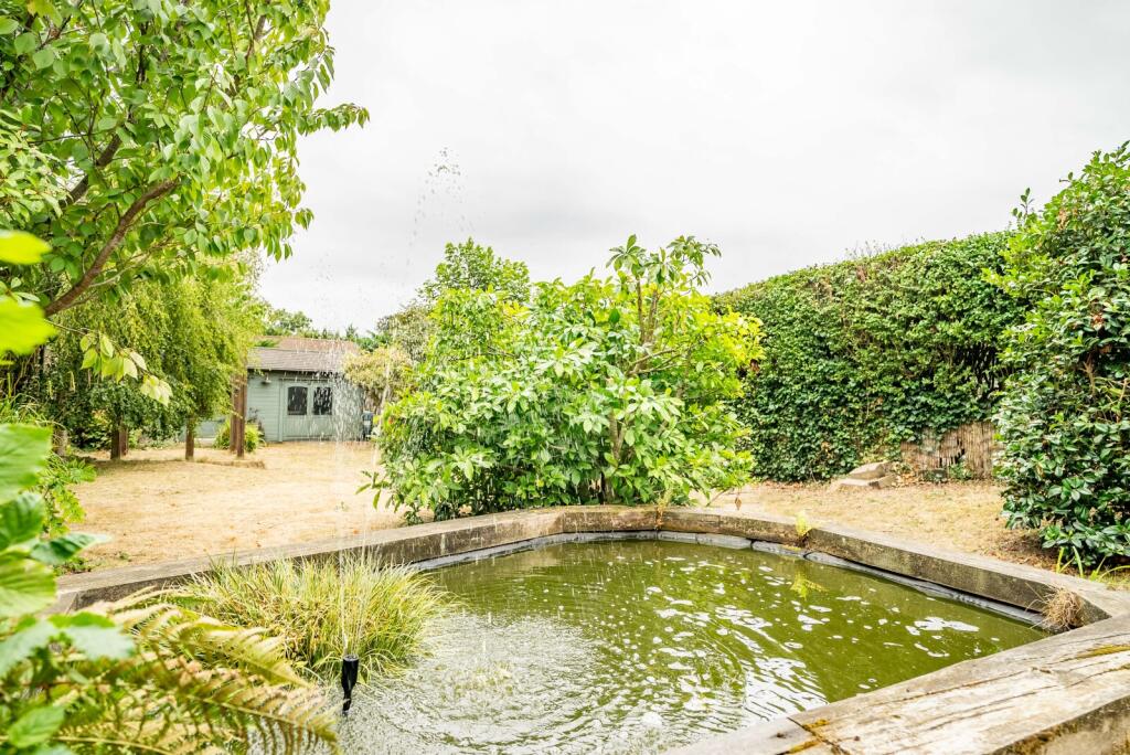 Additional image 18 of Queens Crescent, St. Albans, Hertfordshire, AL4