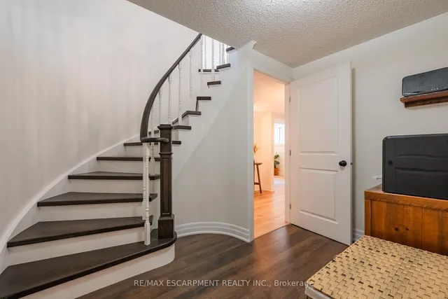 Additional image 28 of 2130 Winding Way