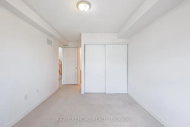 Additional image 21 of 760 Lawrence Ave Unit 78