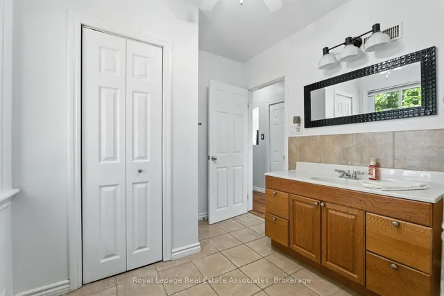 Additional image 19 of 7 Deer Ave