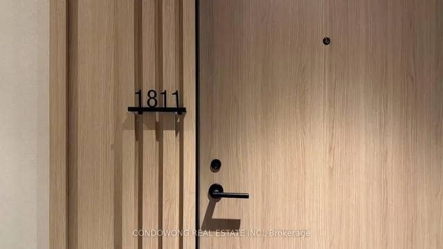 Additional image 8 of 35 Mercer St Unit 1811