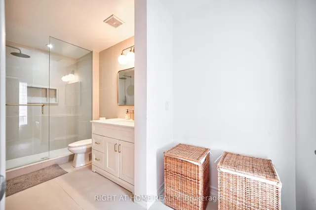 Additional image 26 of 422 Belcourt Common