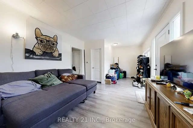 Additional image 7 of 125 S Woodrow Blvd