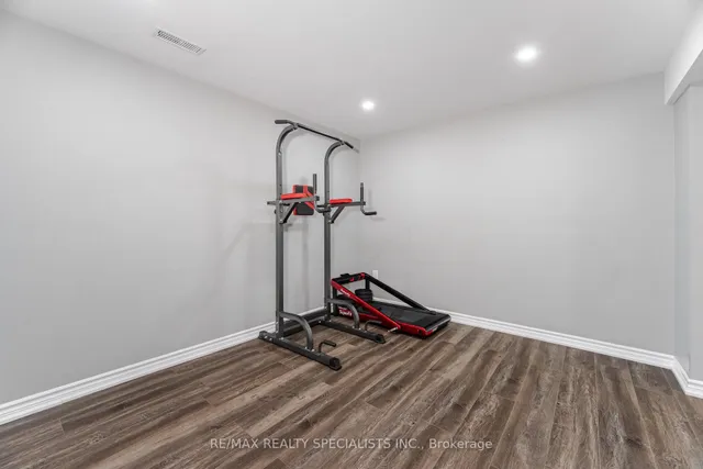 Additional image 37 of 55 Golden Eagle Rd