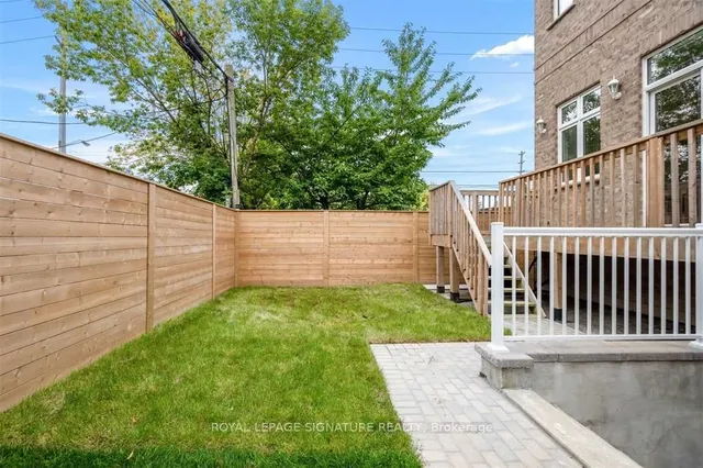 Additional image 19 of 65 Sixteenth St