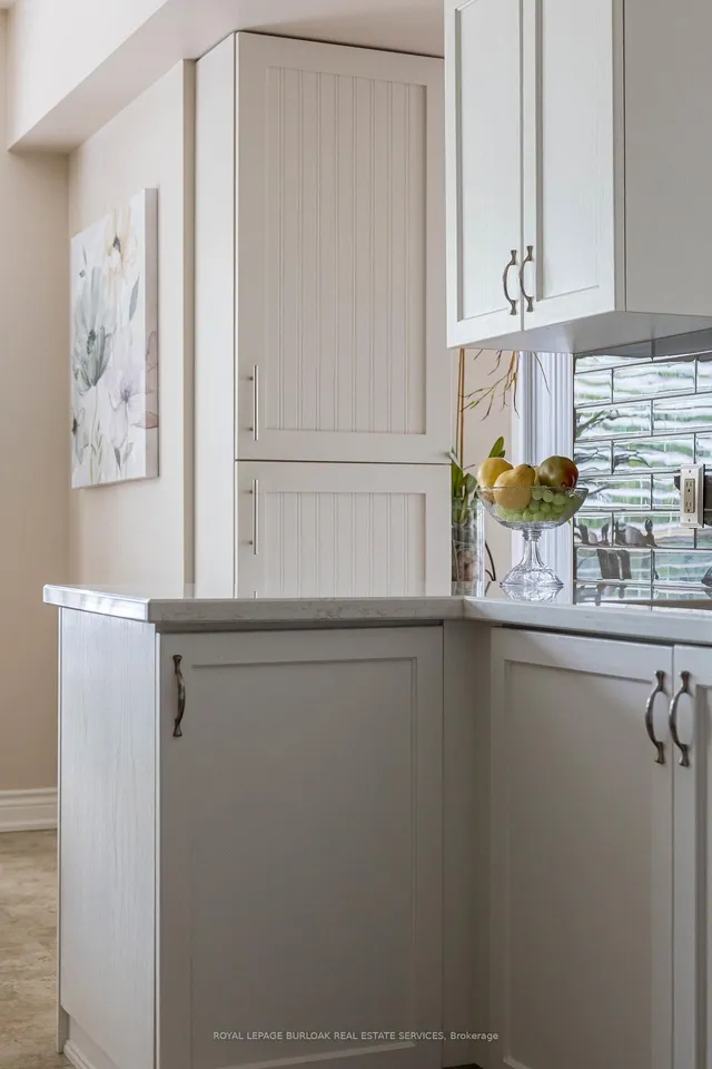 Additional image 9 of 3497 Upper Middle Rd Unit 305