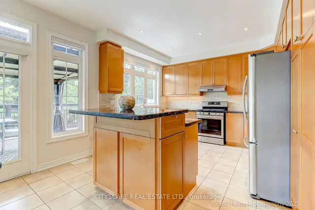 Additional image 12 of 4 Hellyer Ave