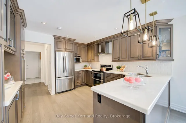 Additional image 17 of 423 Golden Oak Dr