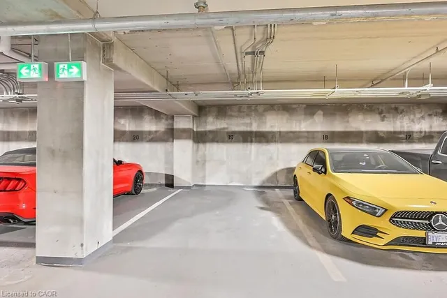 Additional image 38 of 181 James St Unit 804