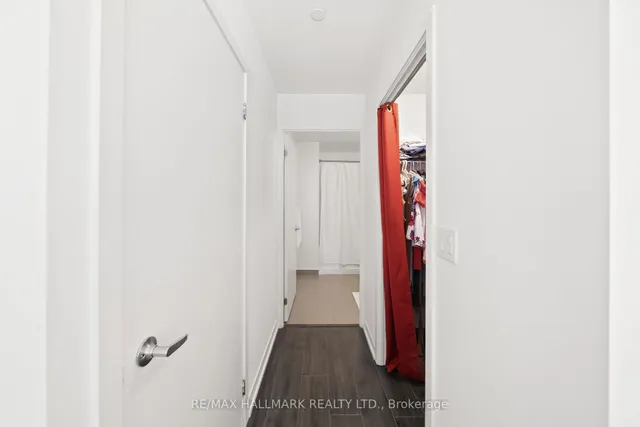 Additional image 20 of 18 Rean Dr Unit TH3