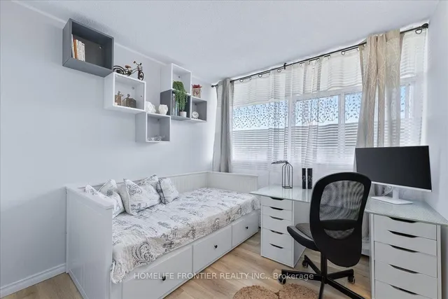 Additional image 27 of 2301 Derry Rd Unit 605