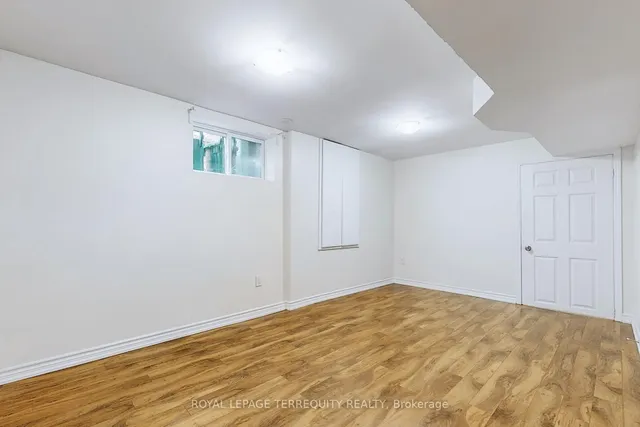 Additional image 38 of 54 Mistdale Cres