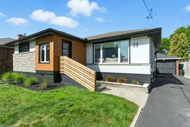 Additional image 3 of 30 Cloke Crt