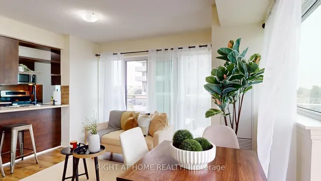 Additional image 23 of 215 Queen St Unit 509