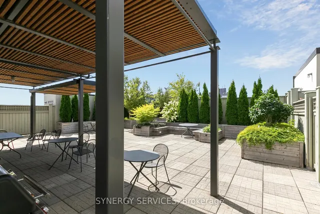 Additional image 24 of 90 Sumach St Unit 619