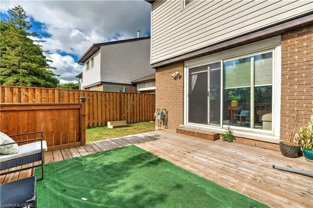 Additional image 33 of 1190 Upper Ottawa St Unit 43