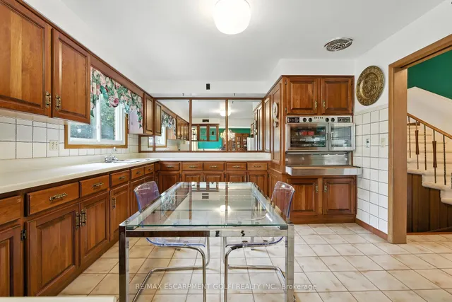 Additional image 15 of 16 Southill Dr