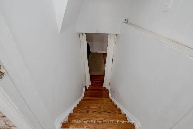 Additional image 19 of 12 Eden Park Dr Unit 12