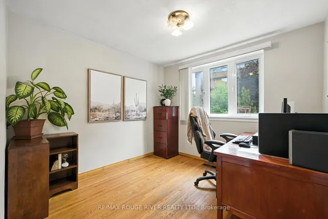 Additional image 23 of 51 Elfreda Blvd