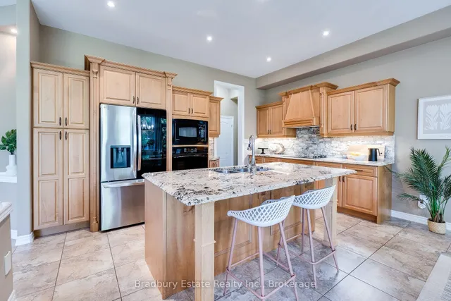 Additional image 11 of 32 Chambers Dr