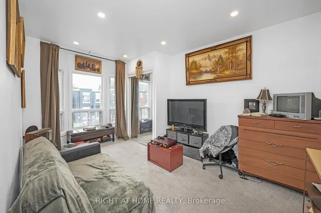 Additional image 18 of 18 Huntley St