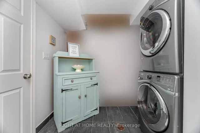 Additional image 36 of 526 Holly Ave