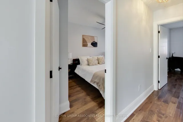 Additional image 27 of 143 Pinewood Ave