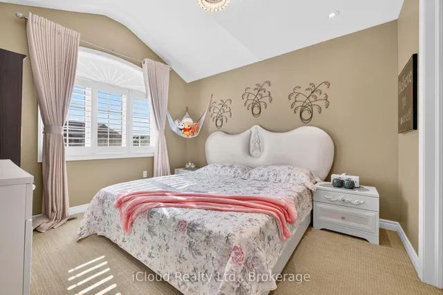 Additional image 22 of 307 Scott Blvd