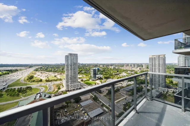 Additional image 35 of 125 Village Green Sq Unit 3006