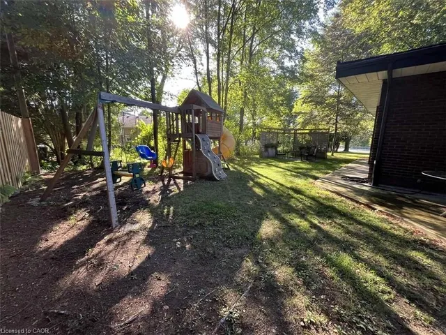 Additional image 13 of 915 Governors Rd