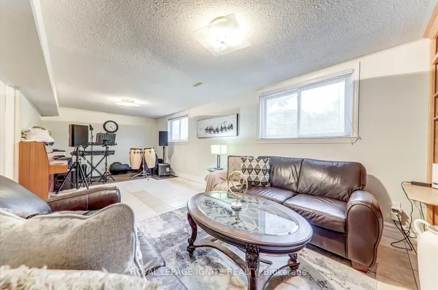 Additional image 28 of 42 Fireside Dr