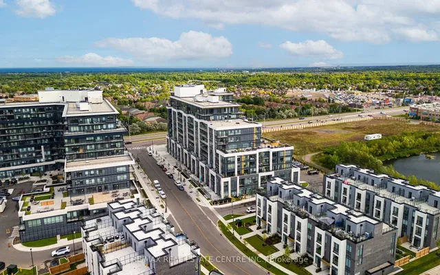 Additional image 42 of 405 Dundas St Unit 813