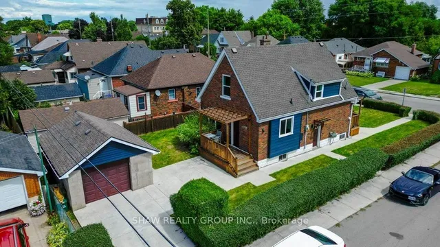 Additional image 41 of 28 Barons Ave