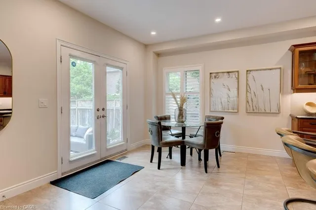 Additional image 13 of 47 Premier Rd