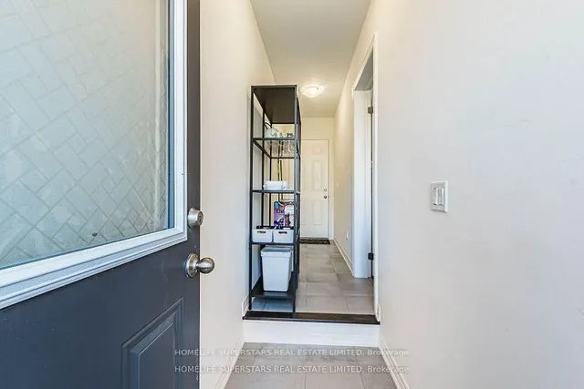 Additional image 32 of 42 Fresnel Rd