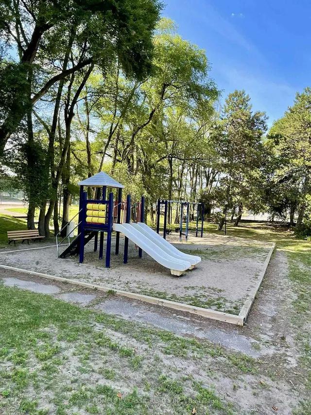 Additional image 42 of 90 Ling Rd Unit 603